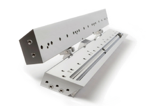 Matriz de revestimento de lacuna estreita para componentes eletrônicos e cabeça de matriz de extrusão de circuitos flexíveis