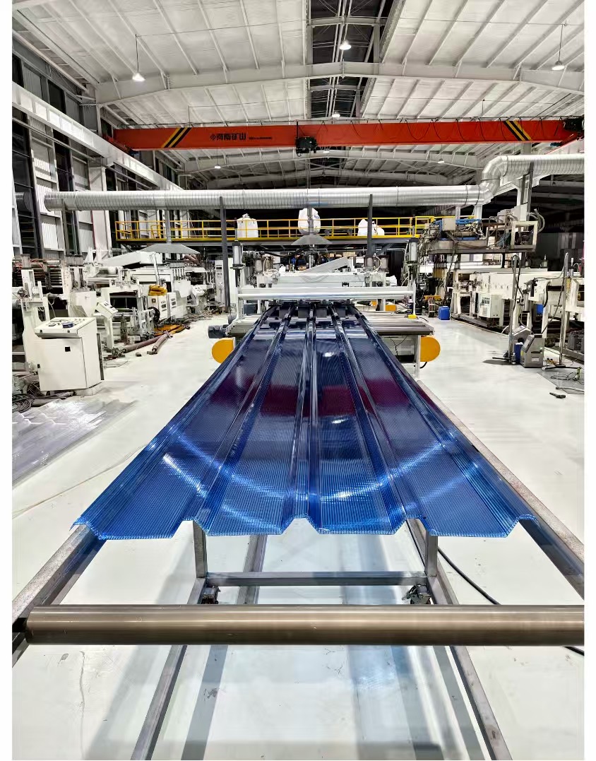 Placa oca Jwell PC/em forma de U/máquina extrusora de placa bloqueada em U Máquina extrusora de placa oca de plástico