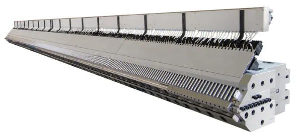 Matriz de bobina de folha imperme&aacute;vel de grande largura para impermeabiliza&ccedil;&atilde;o de t&uacute;neis