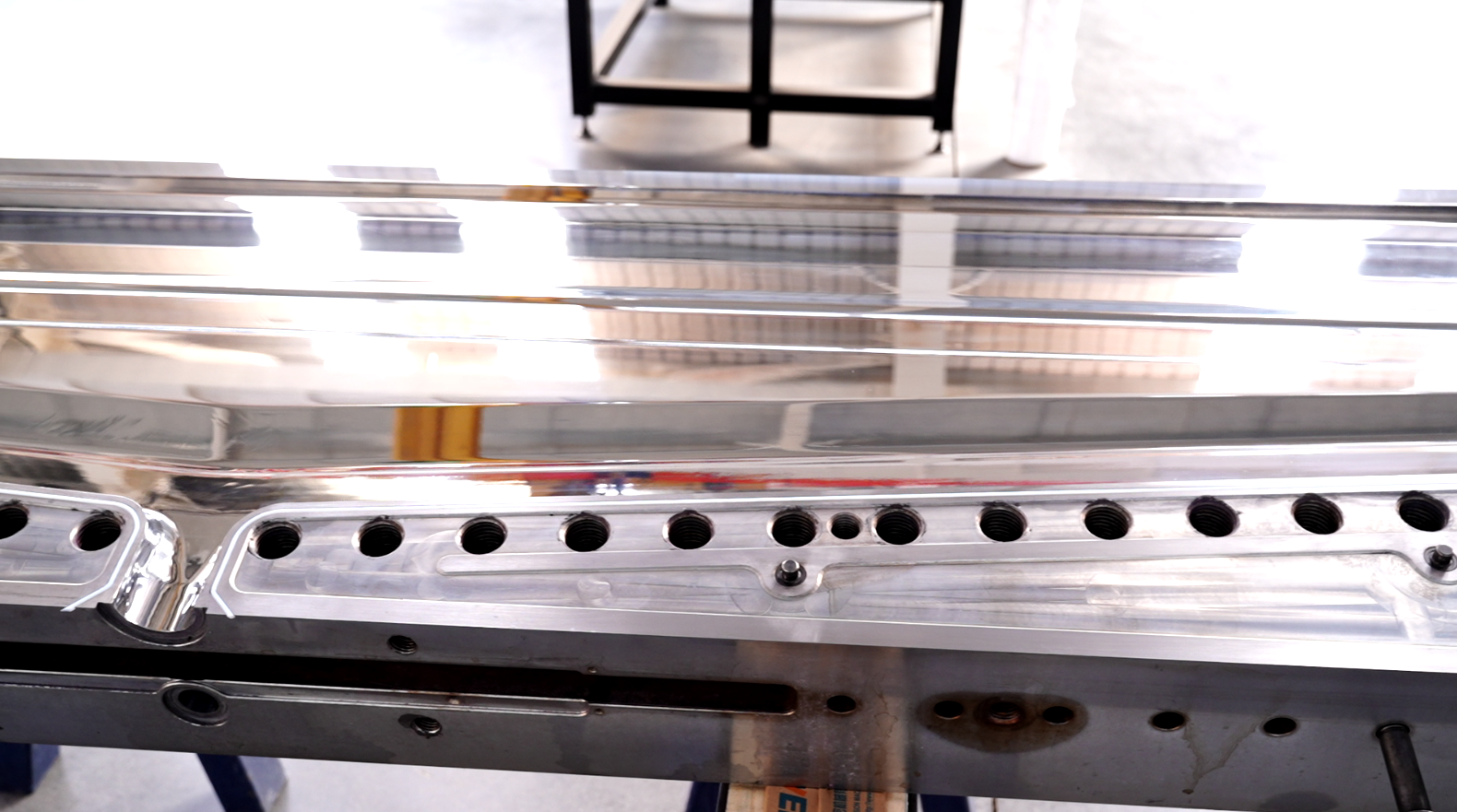 ~!phoenix_varIMG23!~