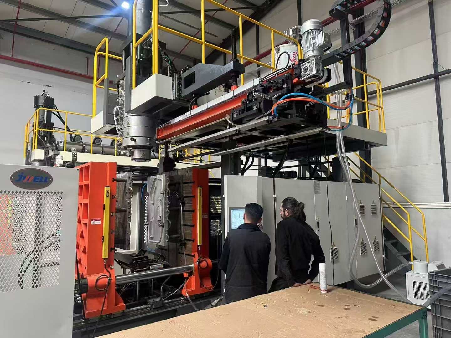 Máquina de moldagem por sopro Jwell para móveis de plástico médico placa de cama hospitalar/cabeceira