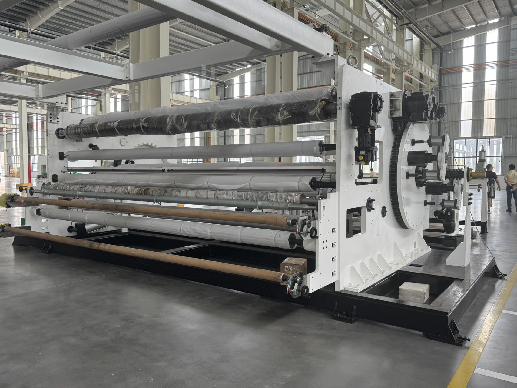 Jwell PVB/SGP Máquina extrusora de filme intercalar de vidro Linha de produção Máquina extrusora de plástico 