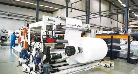 Linha de extrusão de folha de papel de pedra PE | Máquina para fazer papel de pedra de alta eficiência Jwell